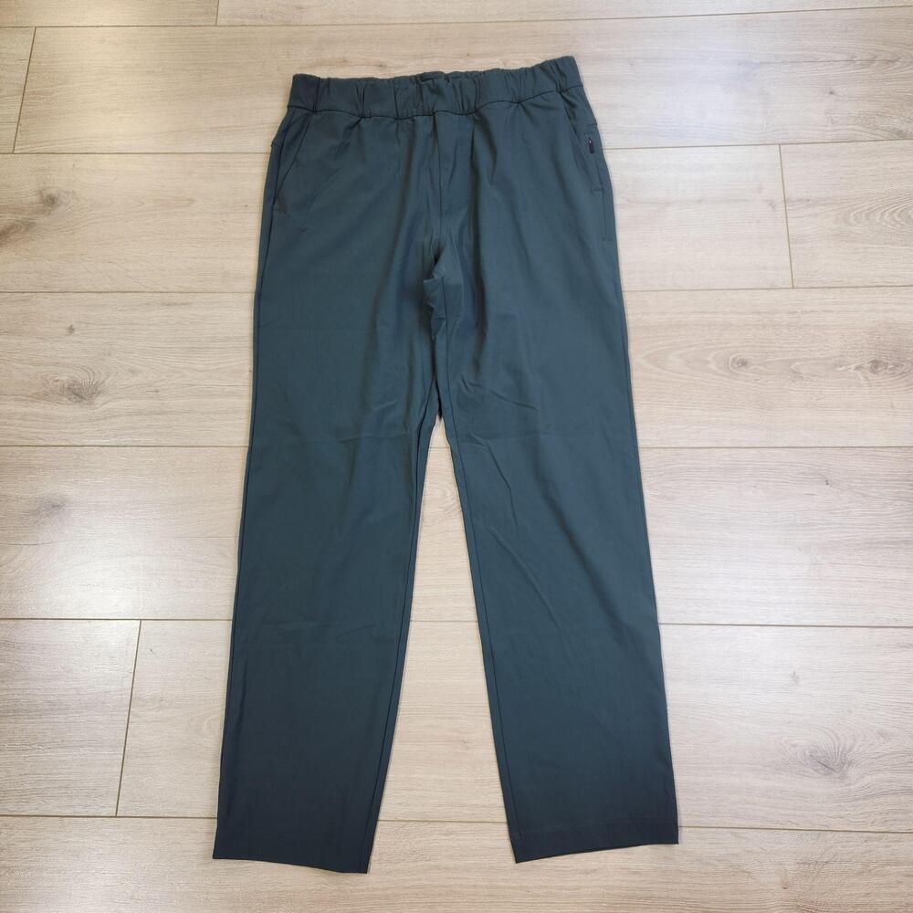 Vuori Miles Ankle Pants Womens Medium Green Elastic Waist Zip Pocket Athletic